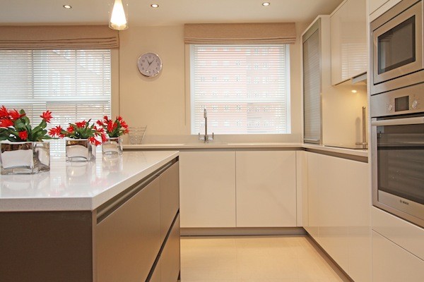 a4 46KHS Kitchen